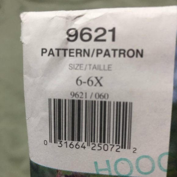 Vintage Vogue for me 9621- size and 6-6x dress and pinafore pattern. 3 styles! - Picture 3 of 7